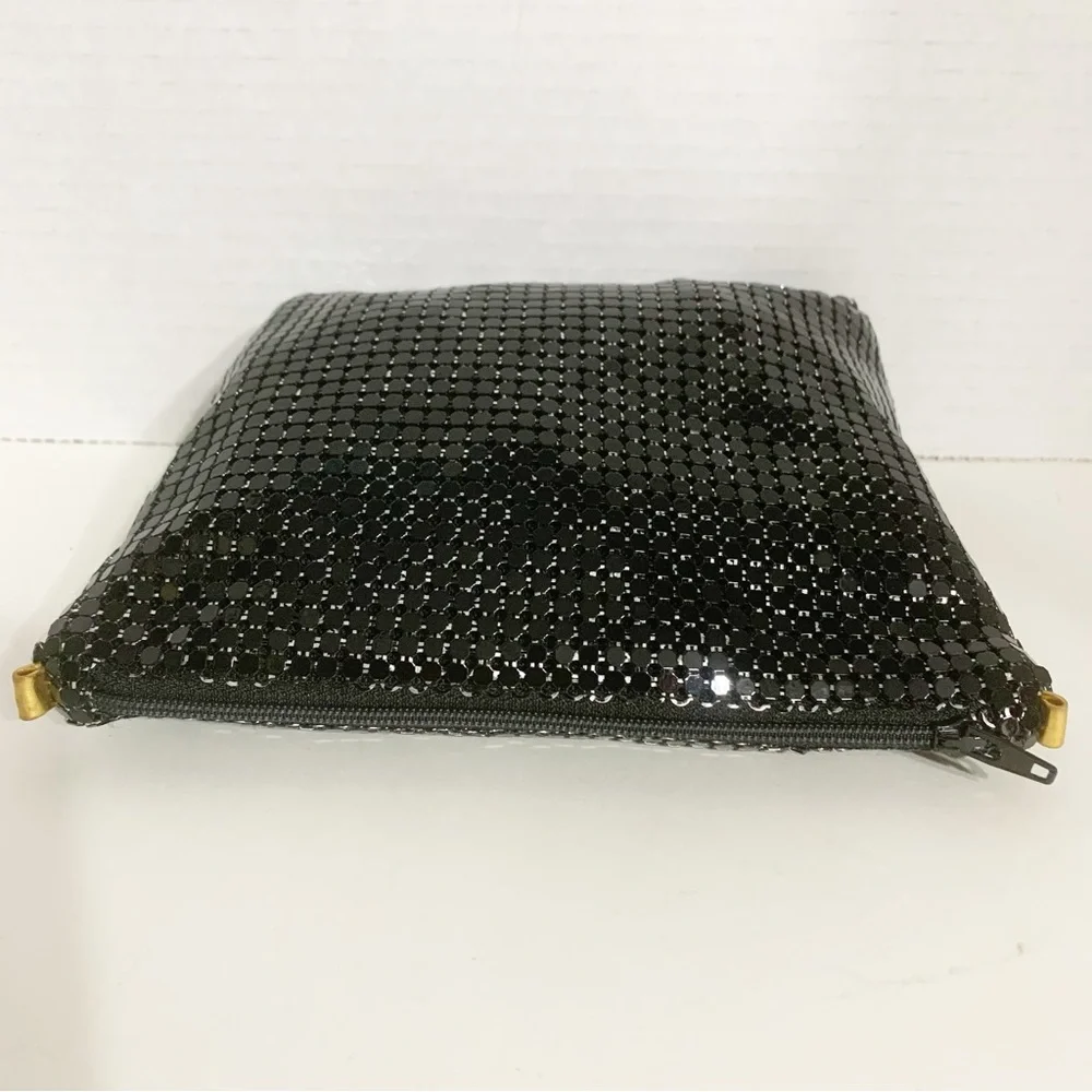 Vintage Unbranded Black Chainmail Clutch Pouch Bag Zip Closure Made In Hong Kong